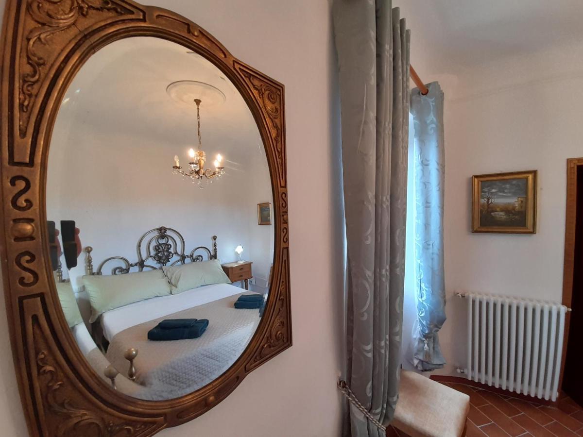 Monti Guesthouse Monti di Licciana Nardi ภายนอก รูปภาพ